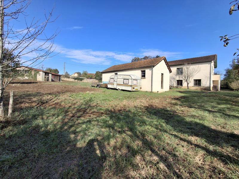 Maison traditionnelle - 160 m² - 6 pièces