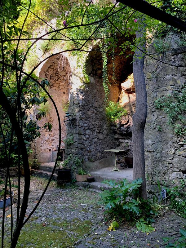 Demeure - 401 m² - 12 pièces