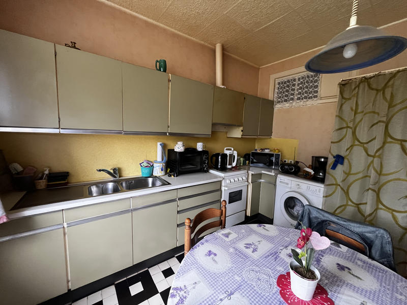 Immeuble - 127 m² - 7 pièces