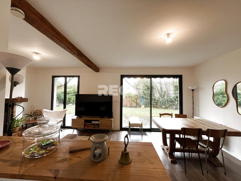 Maison - 95 m² - 4 pièces