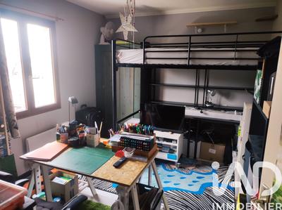 Maison - 91 m² - 5 pièces