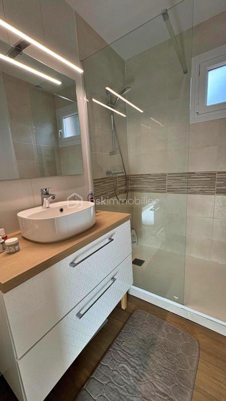 Appartement - 75 m² - 4 pièces