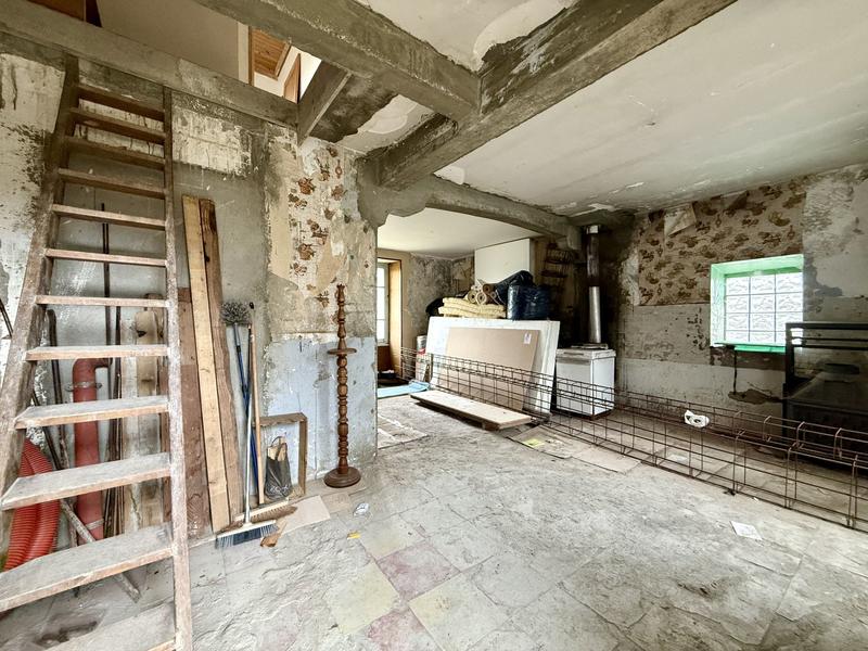 Maison - 80 m² - 4 pièces