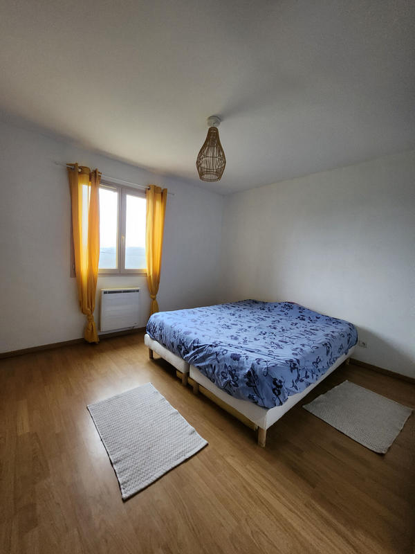 Maison - 99 m² - 5 pièces