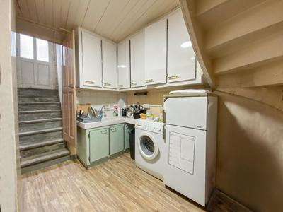 Immeuble - 181 m² - 8 pièces