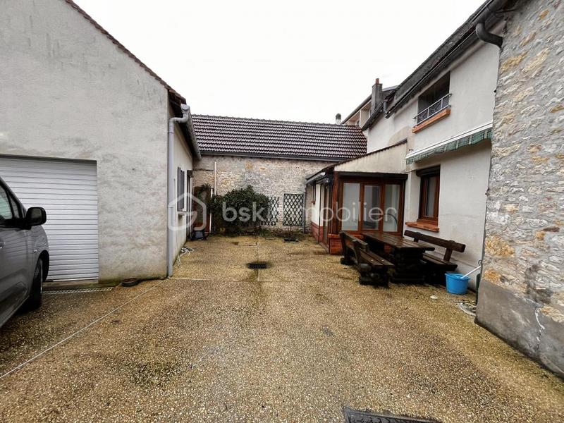 Longère - 157 m² - 8 pièces