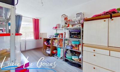 Immeuble - 340 m² - 19 pièces