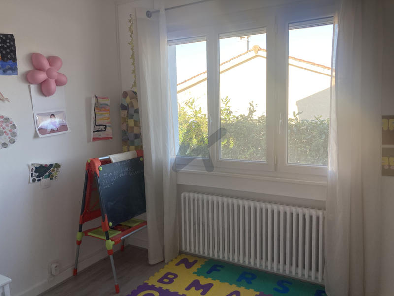 Maison - 206 m² - 8 pièces