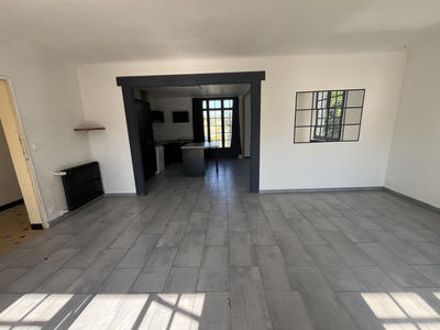 Maison - 98 m² - 5 pièces