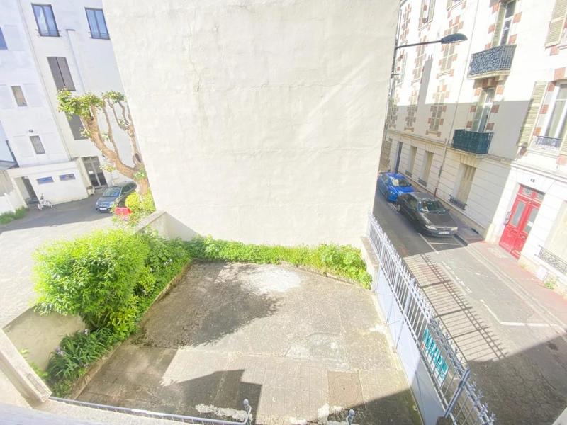 Maison - 215 m² - 11 pièces