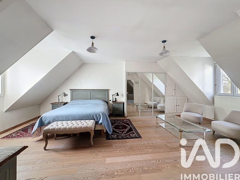 Maison - 165 m² - 6 pièces