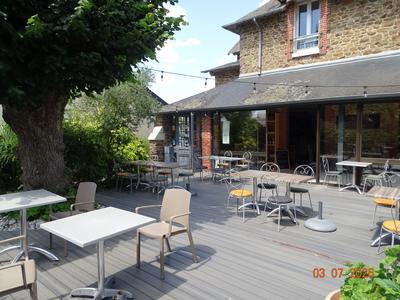 Fonds de commerce - Hôtellerie / Restauration - 240 m²