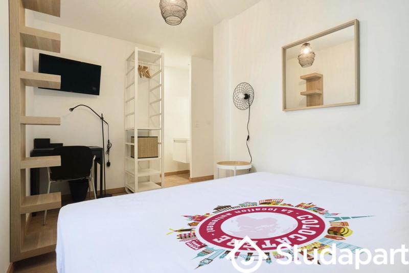 Chambre - 10 m² - 1 pièce