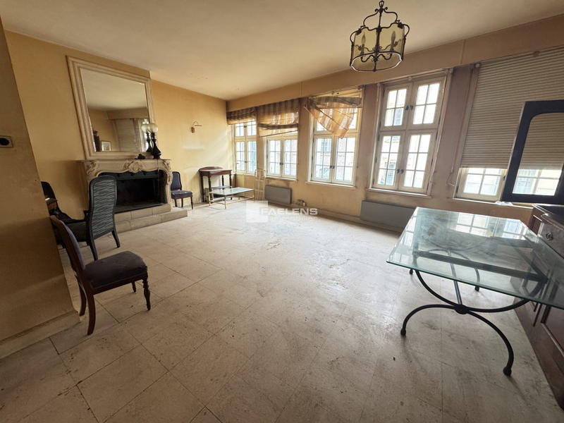 Appartement - 148 m² - 5 pièces