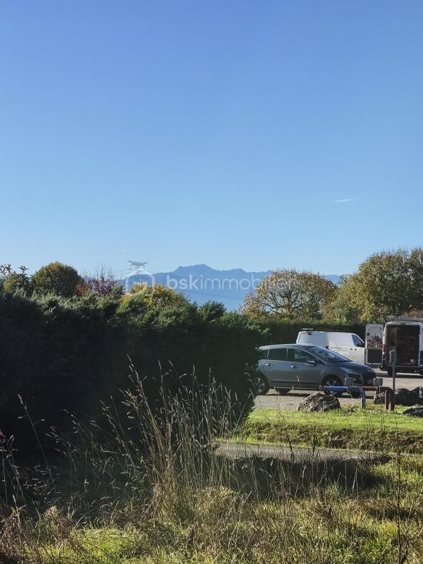 Terrain constructible - 2 800 m²