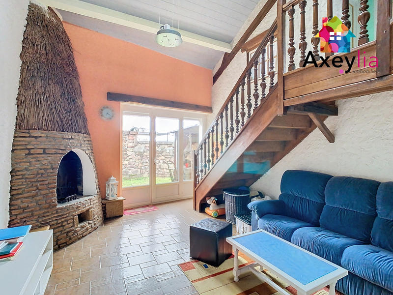 Maison - 161 m² - 8 pièces