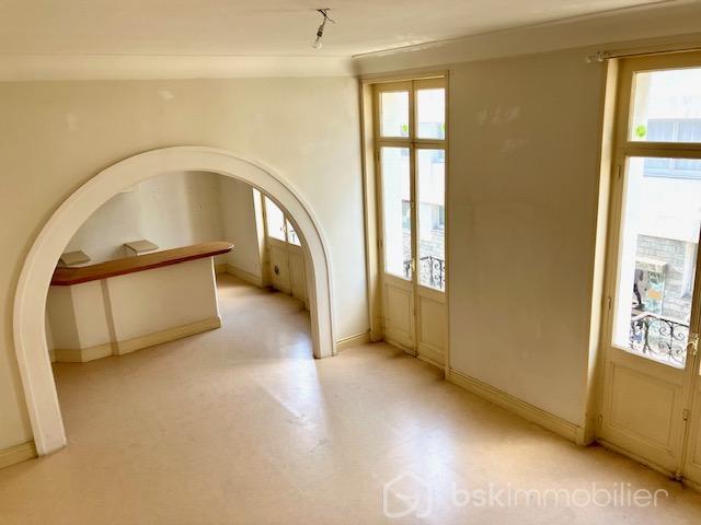 Immeuble - 730 m² - 44 pièces