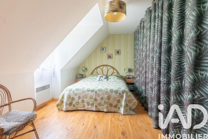 Maison - 136 m² - 6 pièces