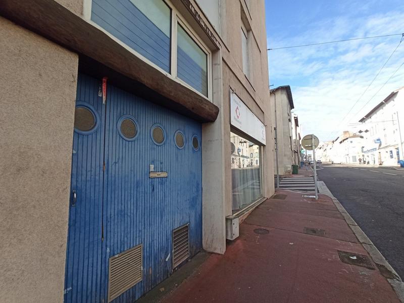Local commercial - 115 m²
