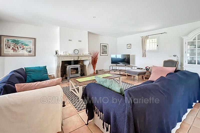 Villa - 174 m² - 6 pièces