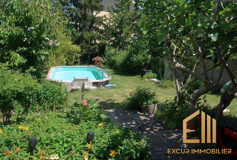 Maison - 110 m² - 5 pièces