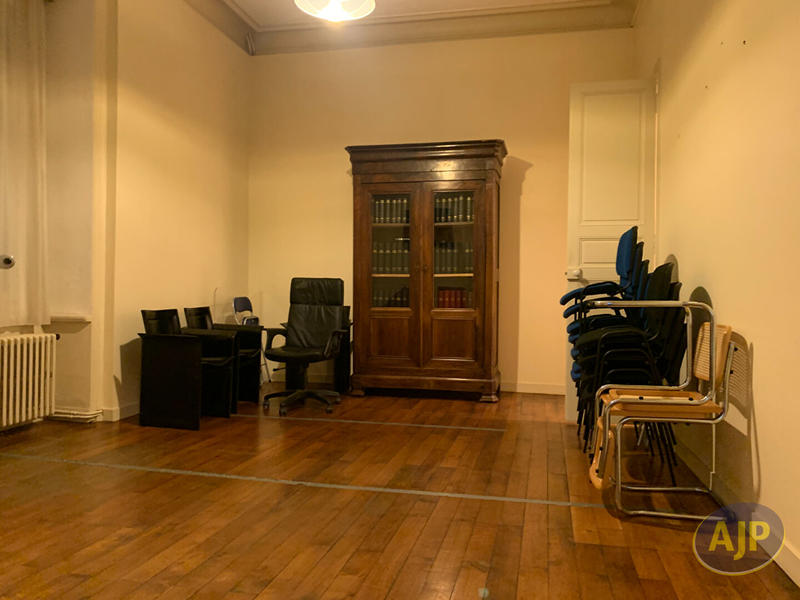 Immeuble - 14 pièces