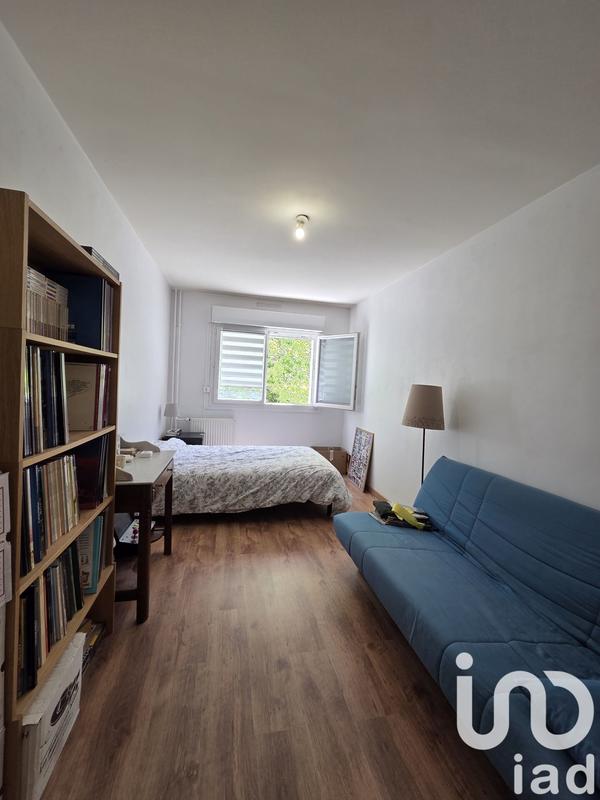Appartement - 99 m² - 5 pièces