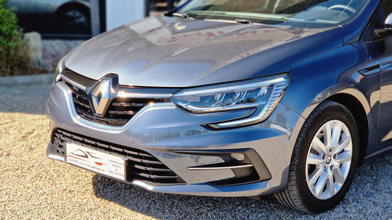 Renault Mégane IV Berline Blue dCi 115 Edc Business