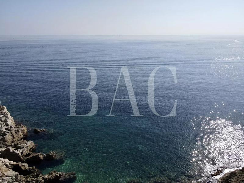 Villa - 250 m² - 7 pièces