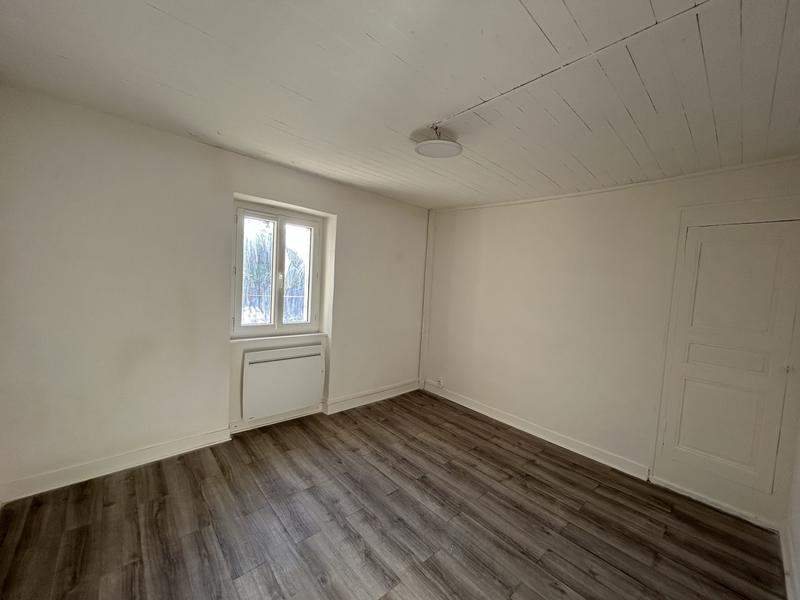 Maison - 92 m² - 5 pièces