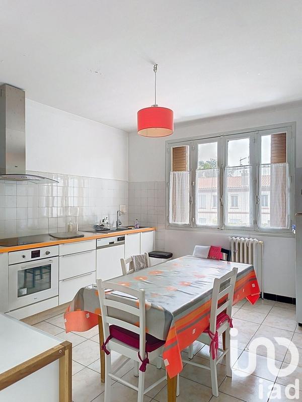 Maison - 175 m² - 6 pièces