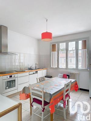 Maison - 175 m² - 6 pièces