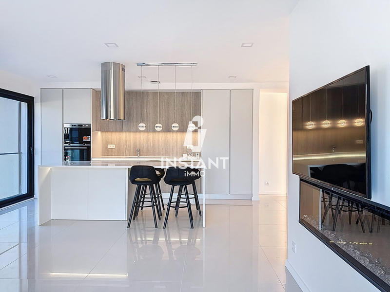 Maison contemporaine - 145 m² - 5 pièces