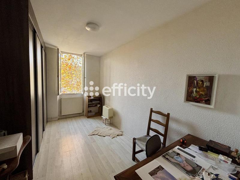 Maison - 169 m² - 5 pièces