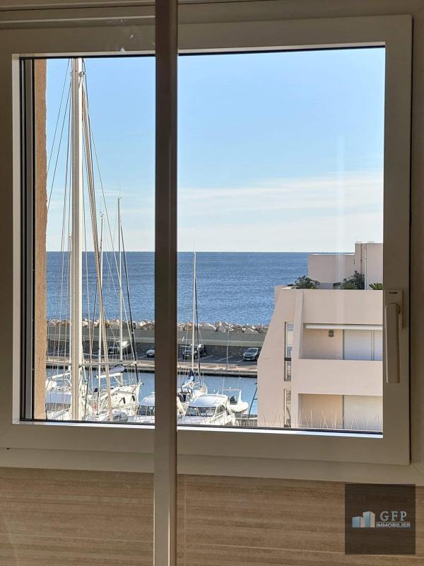 Appartement - 93 m² - 4 pièces