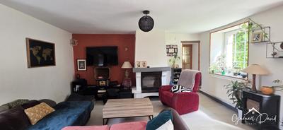 Maison - 128 m² - 7 pièces