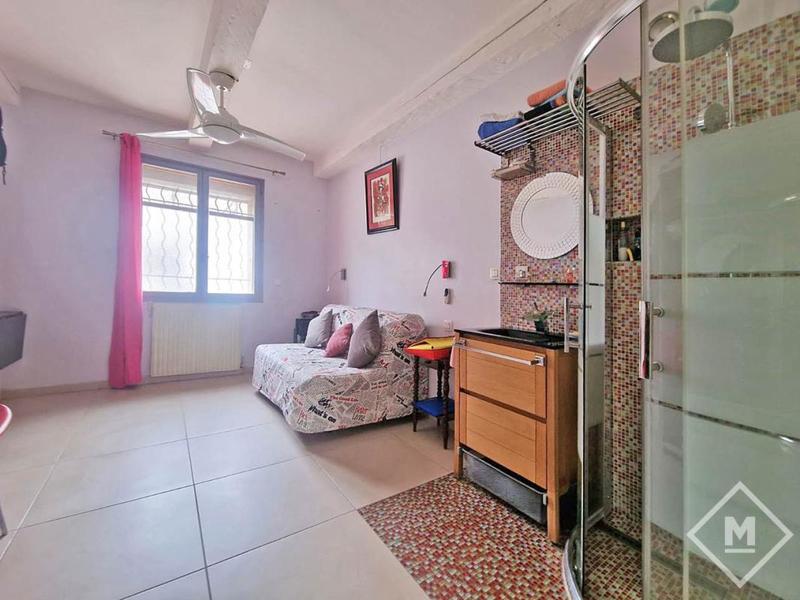 Maison - 282 m² - 7 pièces