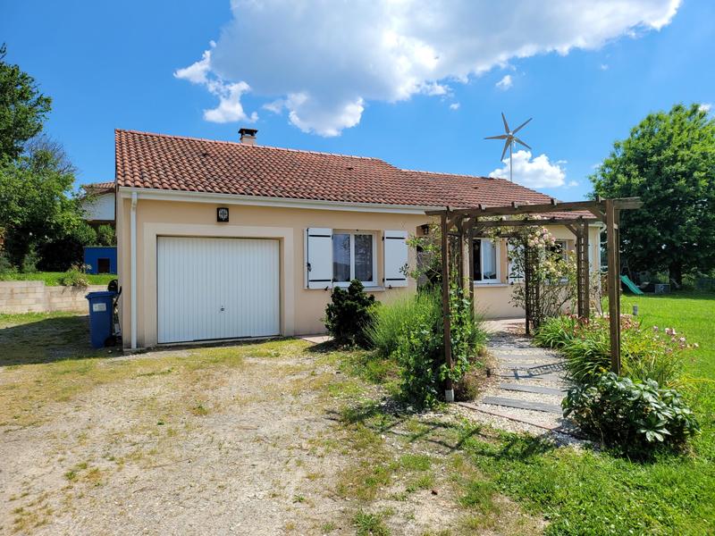 Maison - 82 m² - 5 pièces
