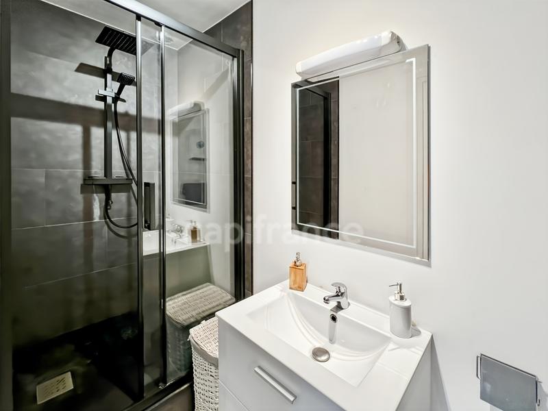 Studio - 22 m² - 2 pièces