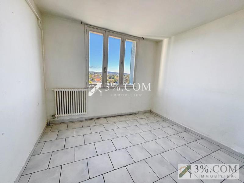 Appartement - 65 m² - 4 pièces