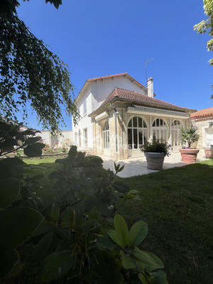 Maison - 182 m² - 4 pièces