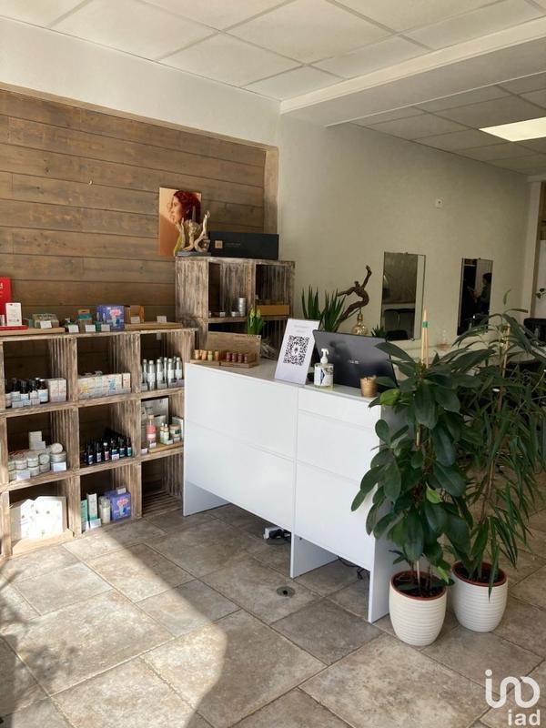 Local commercial - 102 m²