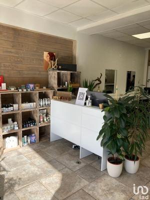 Local commercial - 102 m²