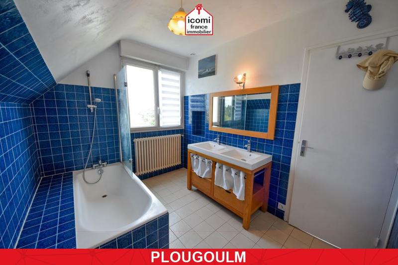 Maison - 135 m² - 7 pièces