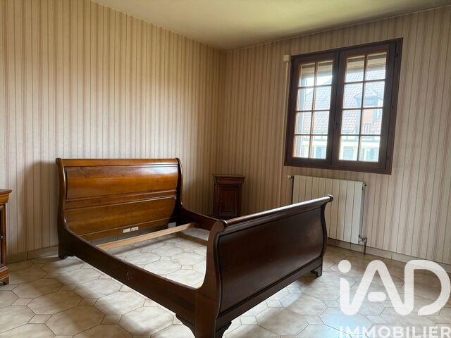 Maison - 153 m² - 8 pièces