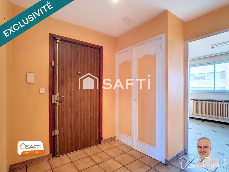 Appartement - 90 m² - 4 pièces