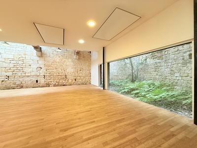 Loft - 420 m² - 10 pièces