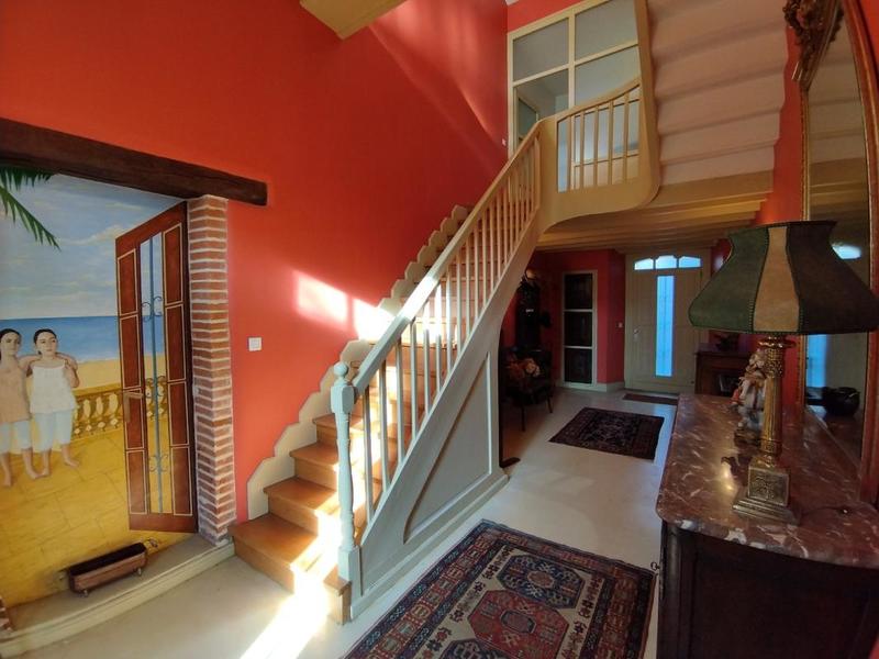 Maison de ville - 216 m² - 5 pièces