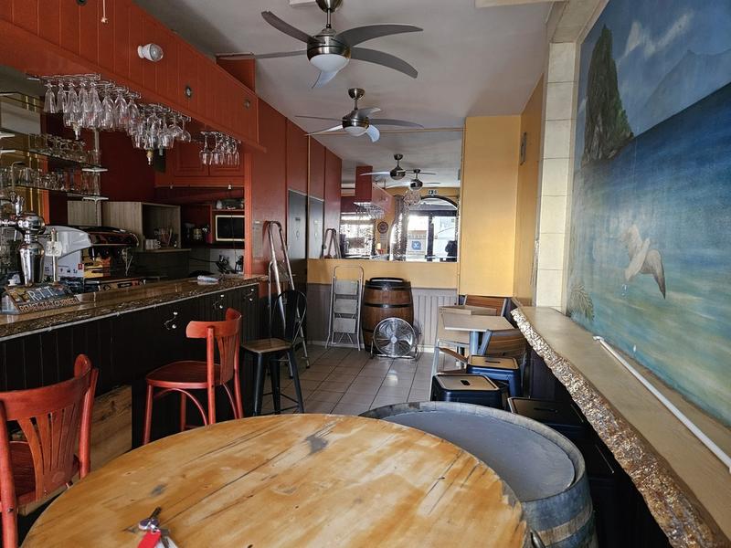 Local commercial - 110 m²