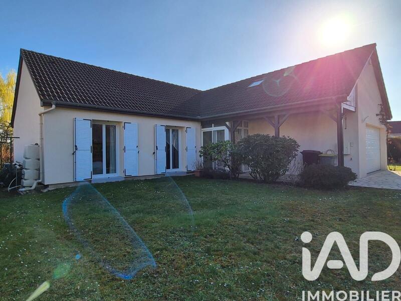 Maison - 102 m² - 5 pièces